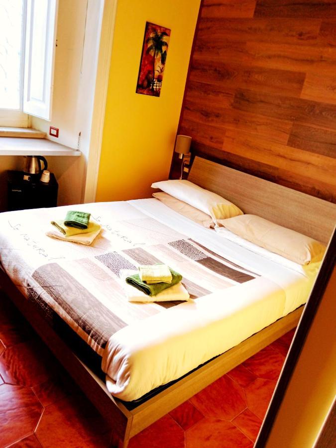 Non Ci Resta Che Napoli Bed & Breakfast Екстериор снимка