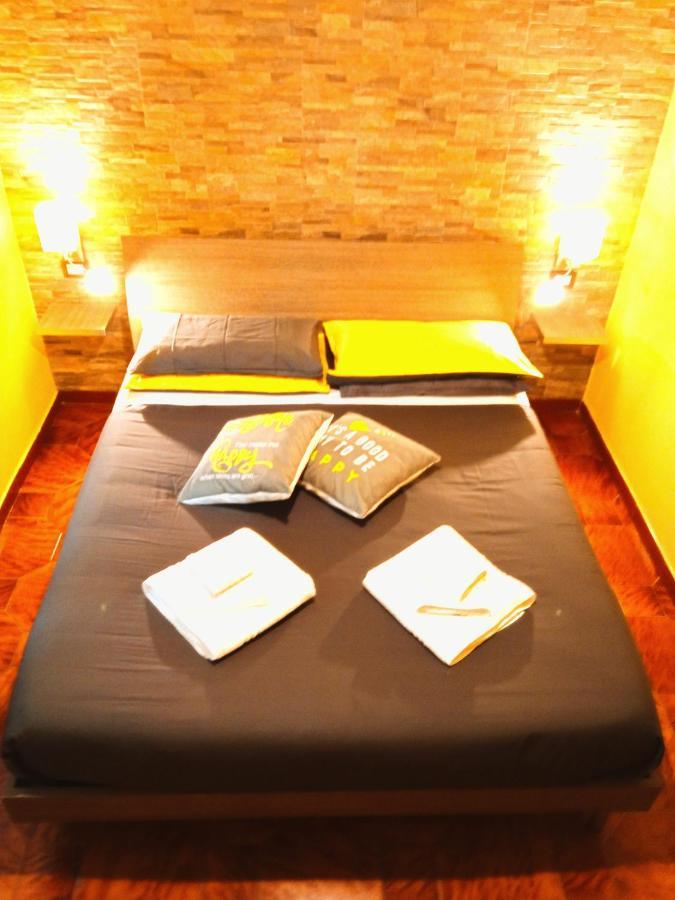 Non Ci Resta Che Napoli Bed & Breakfast Екстериор снимка