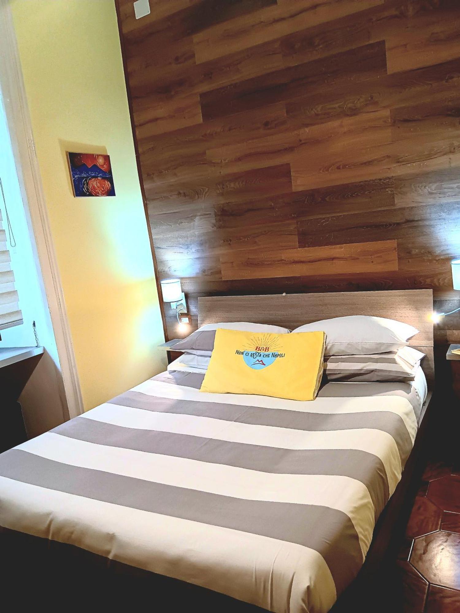 Non Ci Resta Che Napoli Bed & Breakfast Екстериор снимка