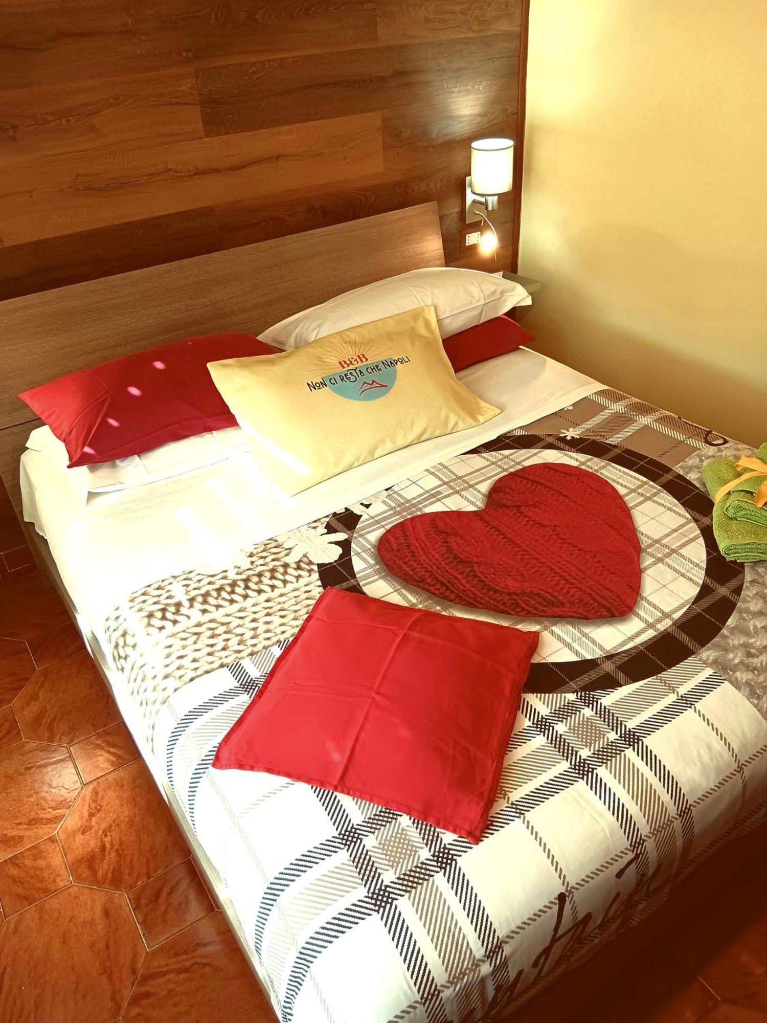 Non Ci Resta Che Napoli Bed & Breakfast Екстериор снимка